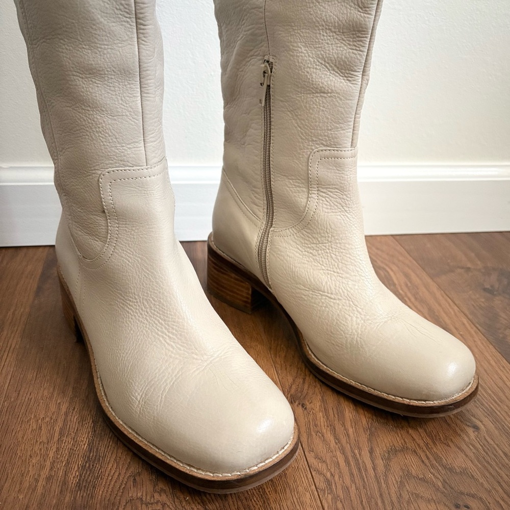 Seychelles Sand in My Boots in Off White - Picture 4 of 8